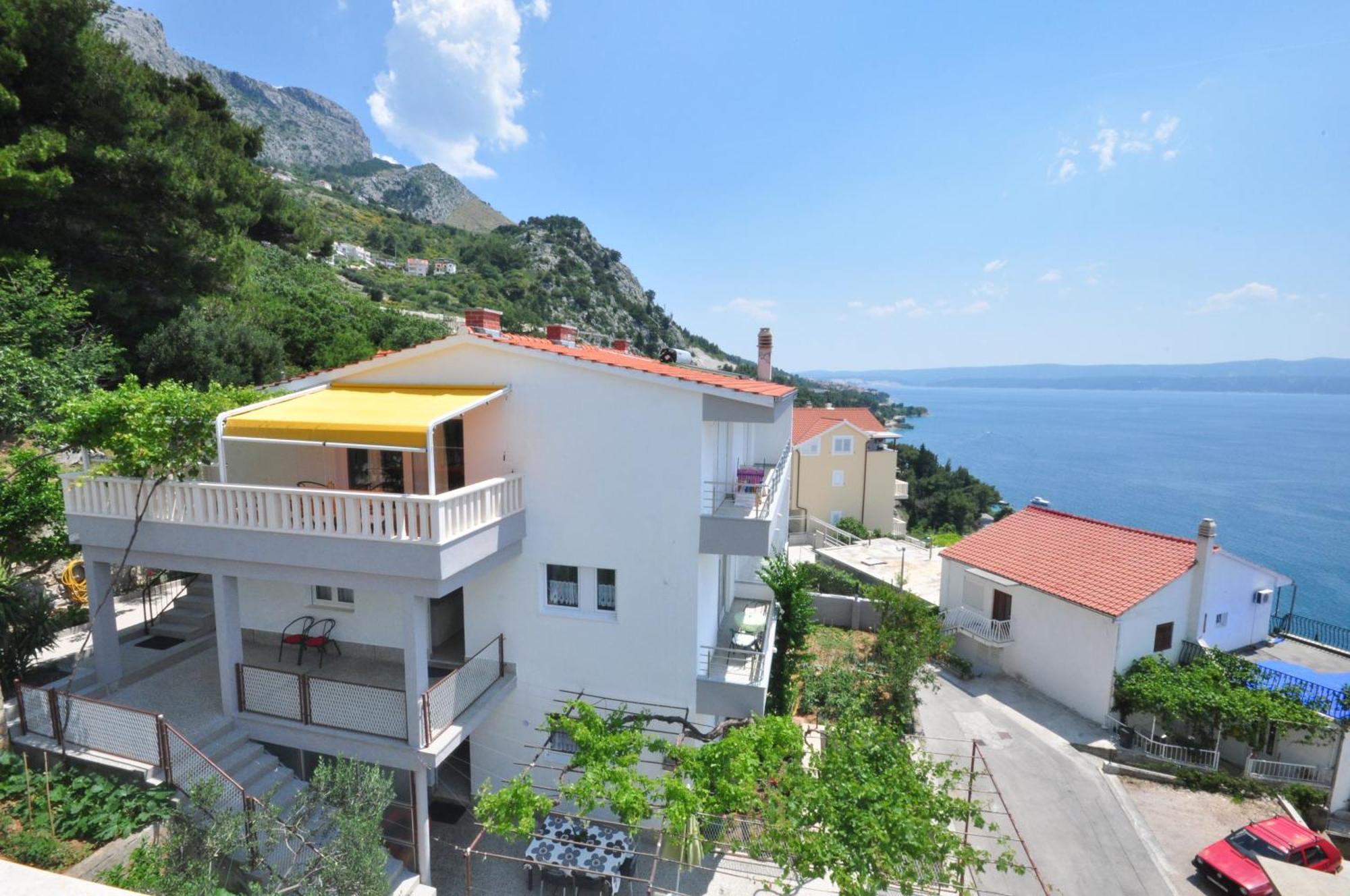 Apartments Zorka Leko Omis Exterior photo